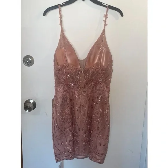 Sequin Sheer-Bodice Deep V-Neck Homecoming Dress - Picture 3 of 7